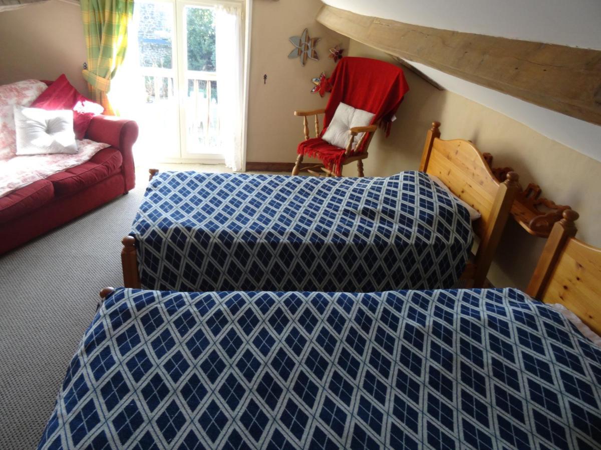 Charming French Cottage-Gite In The Heart Of Quiet Gorron Ngoại thất bức ảnh