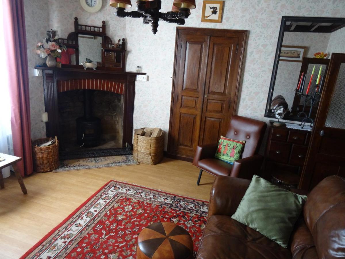 Charming French Cottage-Gite In The Heart Of Quiet Gorron Ngoại thất bức ảnh